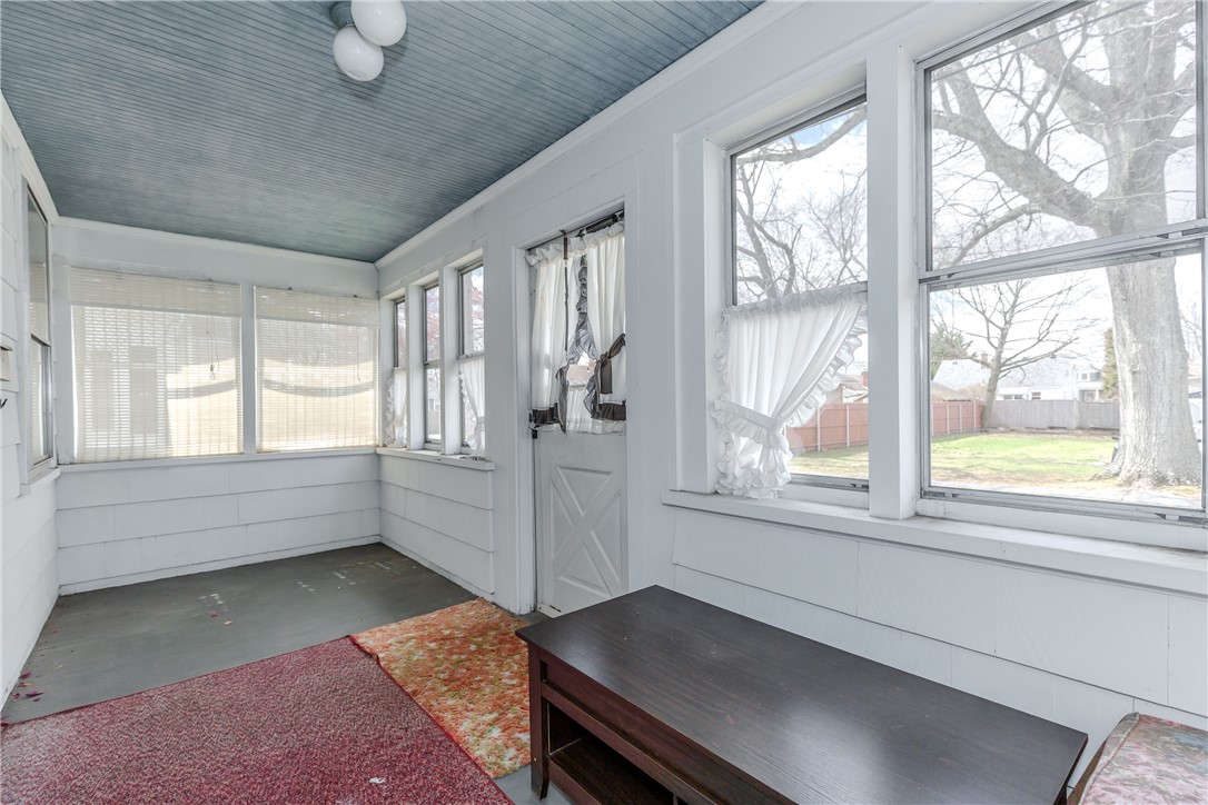 190 Wendell Road Warwick, RI 02888 - Photo 5 of 24 Porch