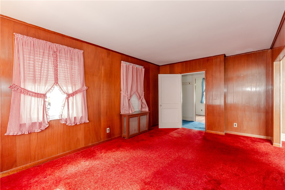 190 Wendell Road Warwick, RI 02888 - Photo 7 of 24 Living room