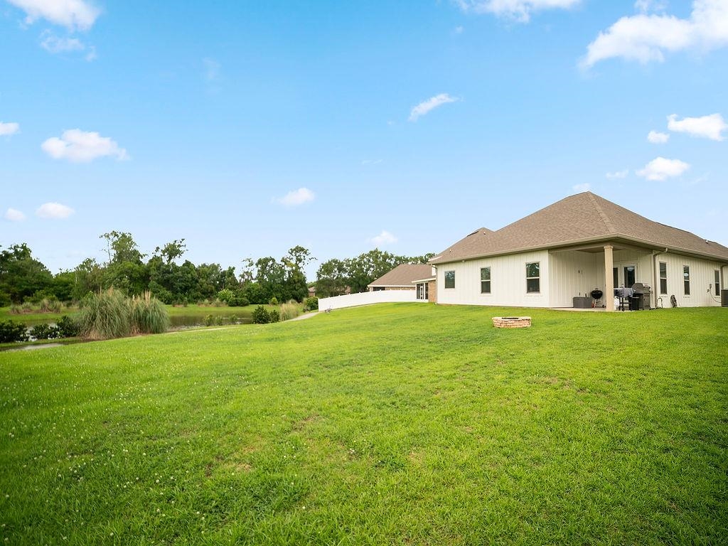 24315 Alydar Loop, Unit 3 Daphne, AL 36526 - Photo 4 of 30
