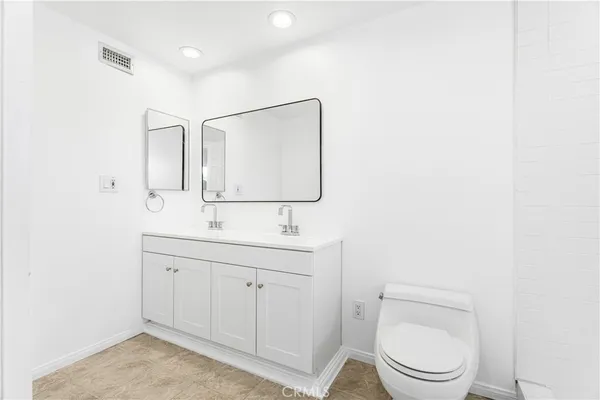 $5,500 | 22627 Enadia Way, West Hills, CA 91307