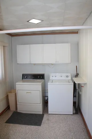 $224,900 | 2924 South Avenue, La Crosse, WI 54601