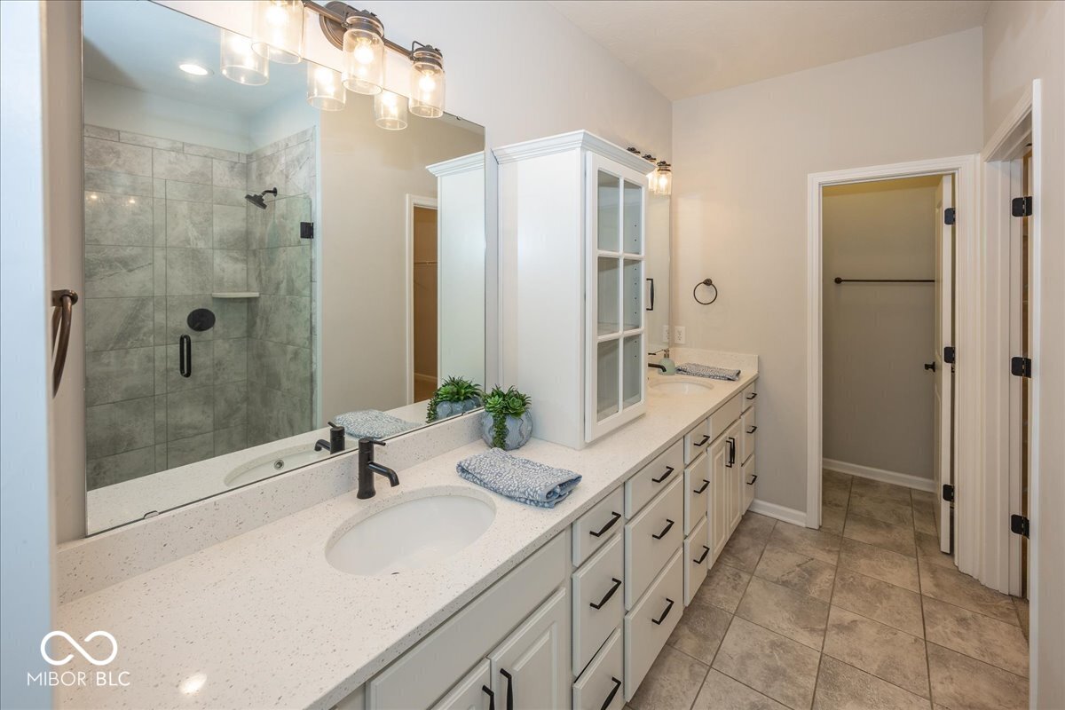 13103 Pennington Road Fishers, IN 46037 - Photo 15 of 31