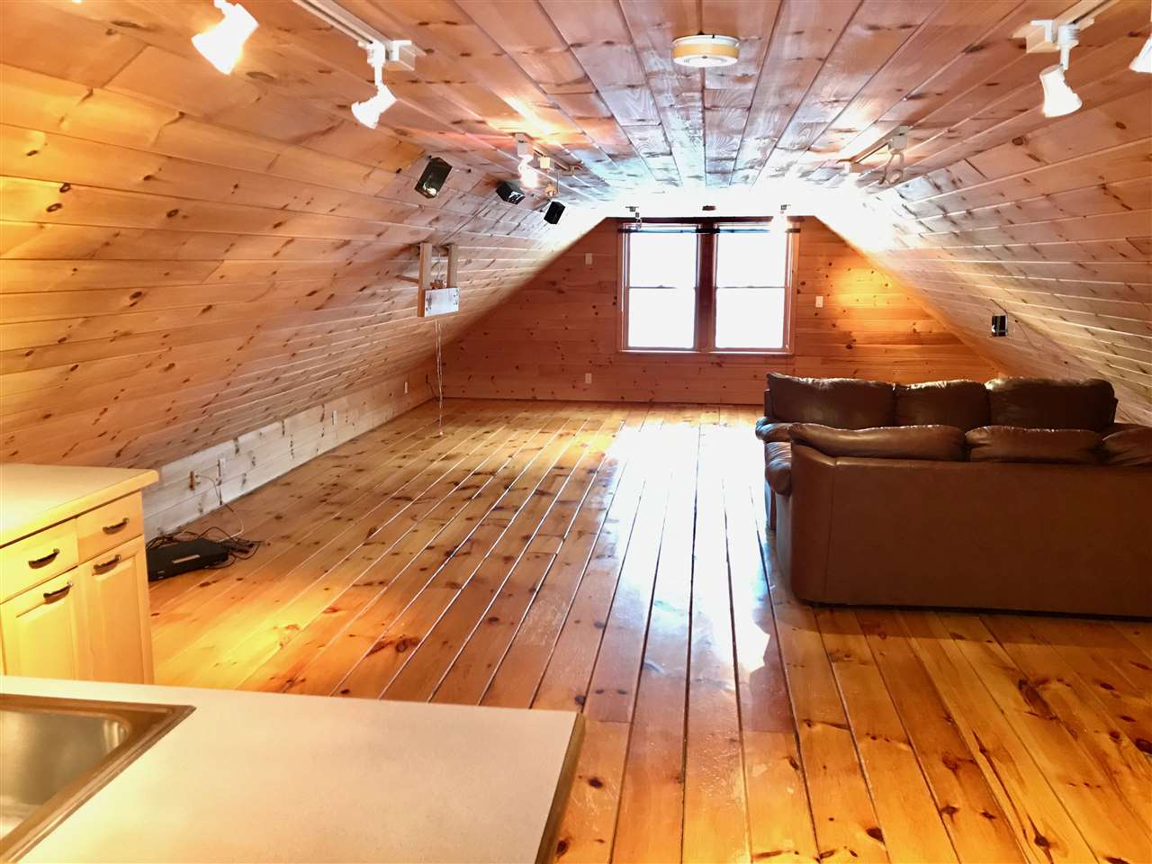 227 Spooner Road Pittsburg, NH 03592 - Photo 6 of 31