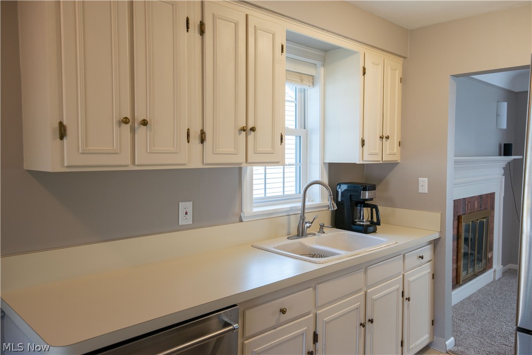 1790 Empire Road Wickliffe, OH 44092 - Photo 19 of 27 Gallery Image 19