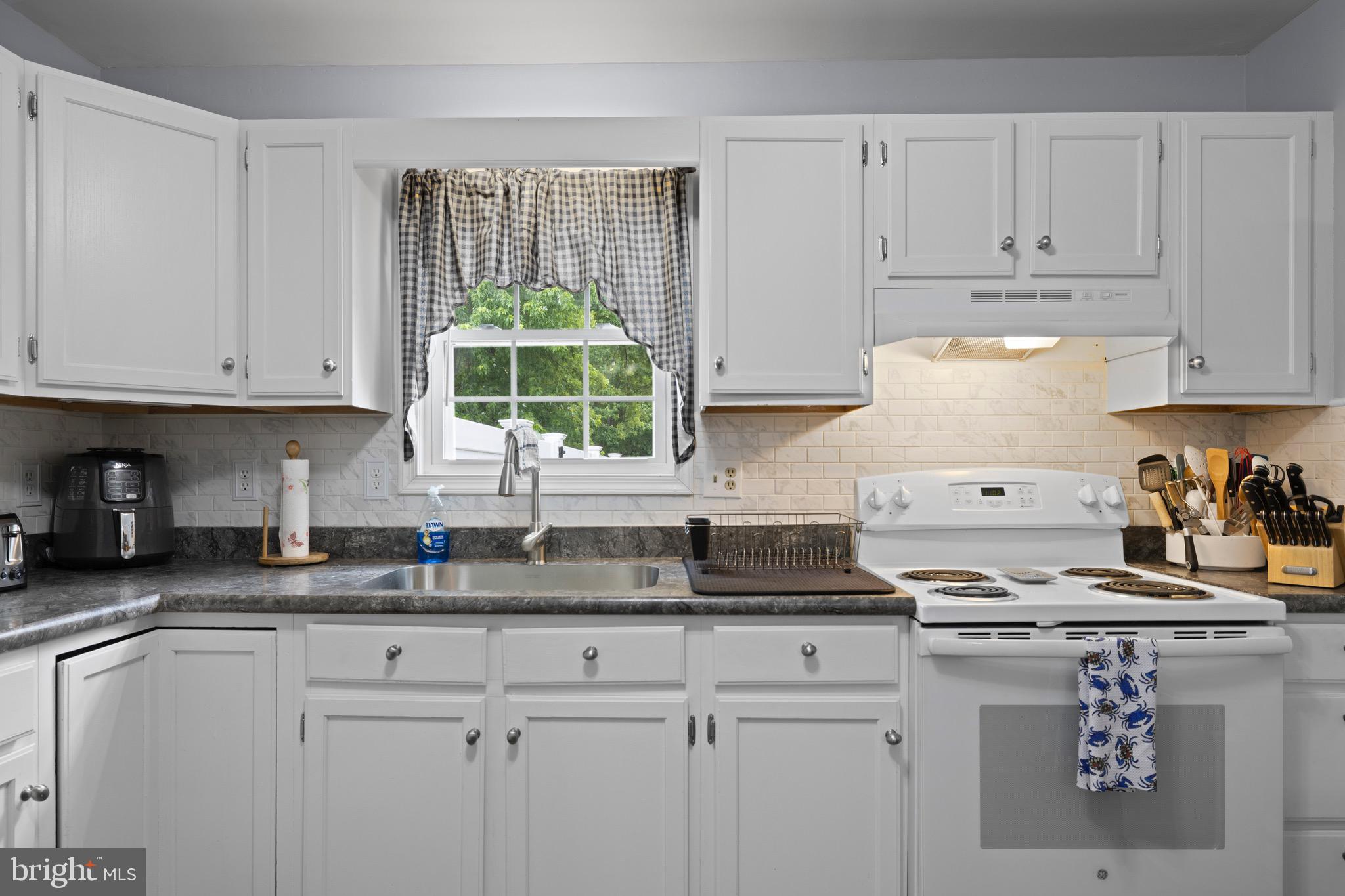 11 9th Street Ridgely, MD 21660 - Photo 6 of 53