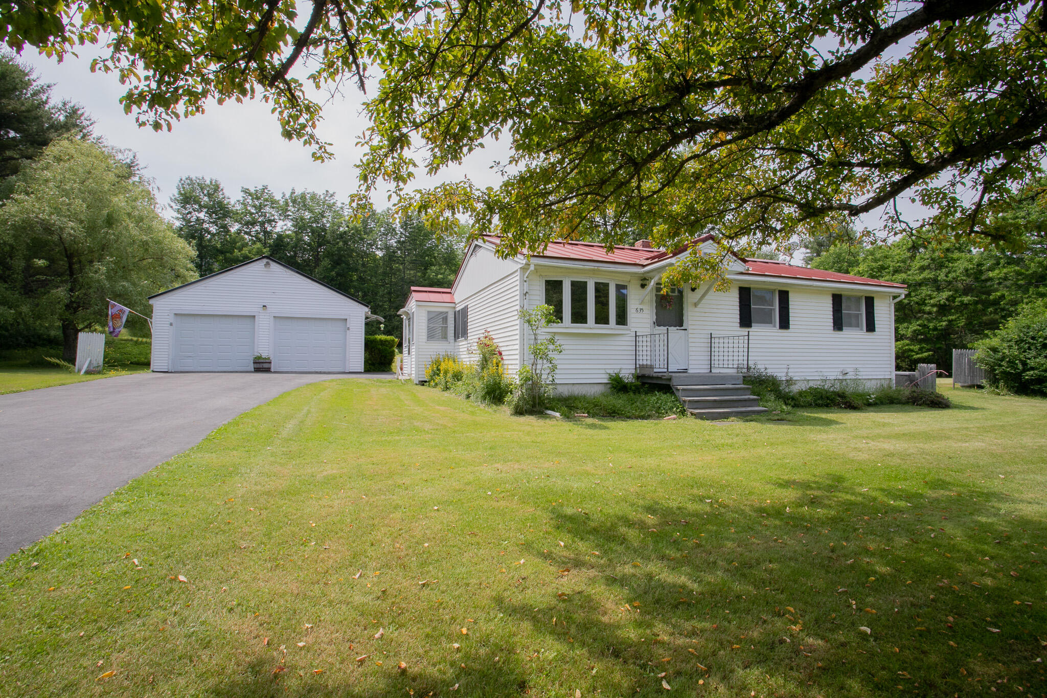 635 Dow Road Orrington, ME 04474 - Photo 2 of 41 IMG_0209