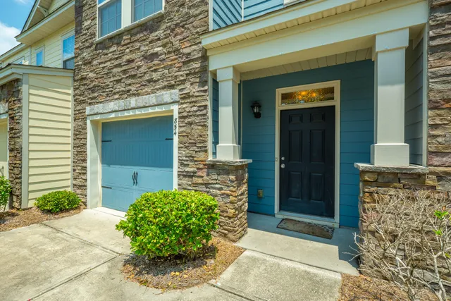 $375,000 | 854 Bibury Court, Charleston, SC 29414