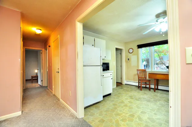 $375,000 | 10 Meadow Lane, Old Lyme, CT 06371