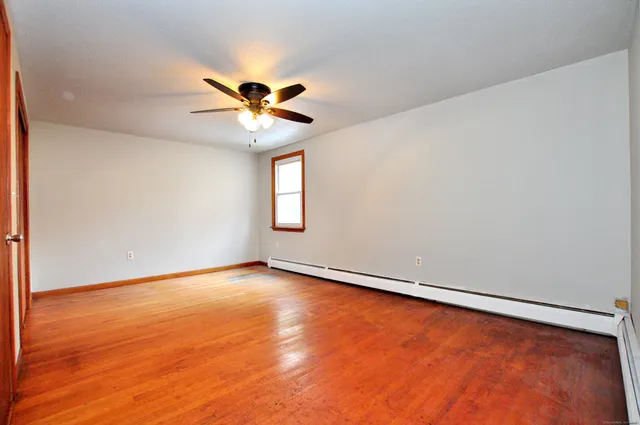 $375,000 | 10 Meadow Lane, Old Lyme, CT 06371