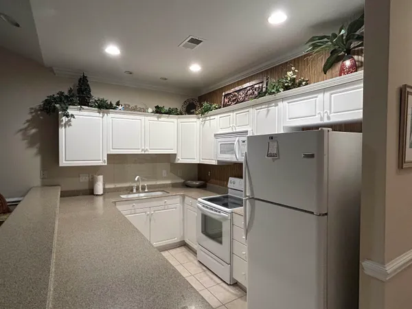 $309,900 | 1008 Ray Costin Way, Unit 313, Murrells Inlet, SC 29576