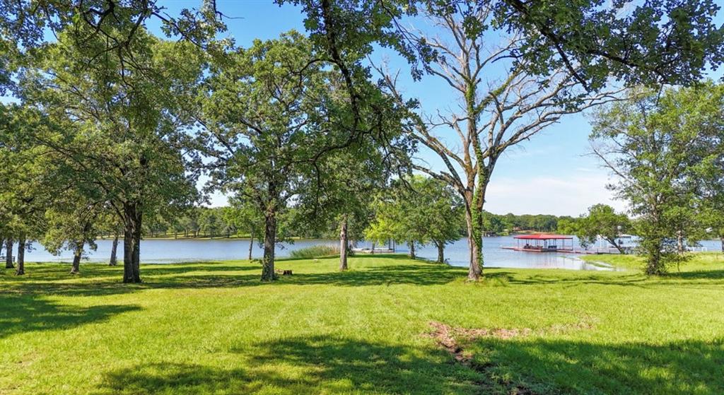 9501 Oakwood Road Quinlan, TX 75474 - Photo 30 of 34 a view of a park with large trees
