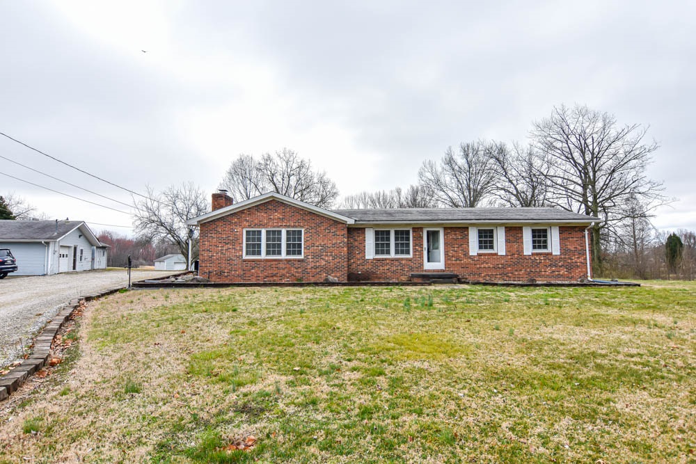 866 Old Plank Road Chandler, IN 47610 - Photo 1 of 5
