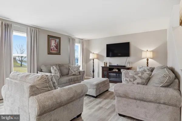 $395,000 | 99 McIntosh Lane, Aspers, PA 17304