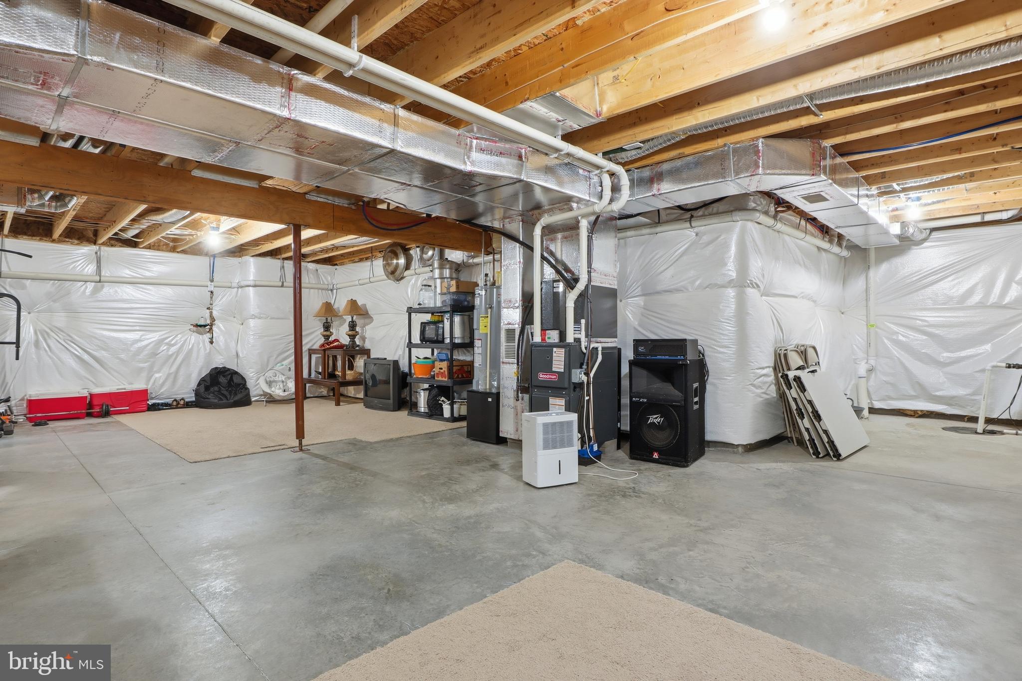 99 McIntosh Lane Aspers, PA 17304 - Photo 39 of 63 a view of a garage with storage