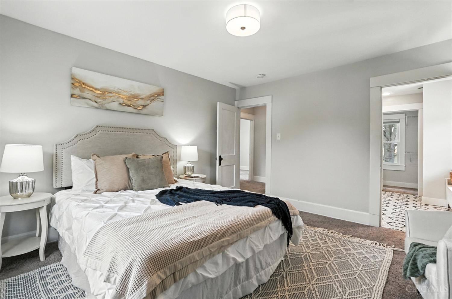 5635 Ridge Avenue Cincinnati, OH 45213 - Photo 17 of 35 Gallery Image 17