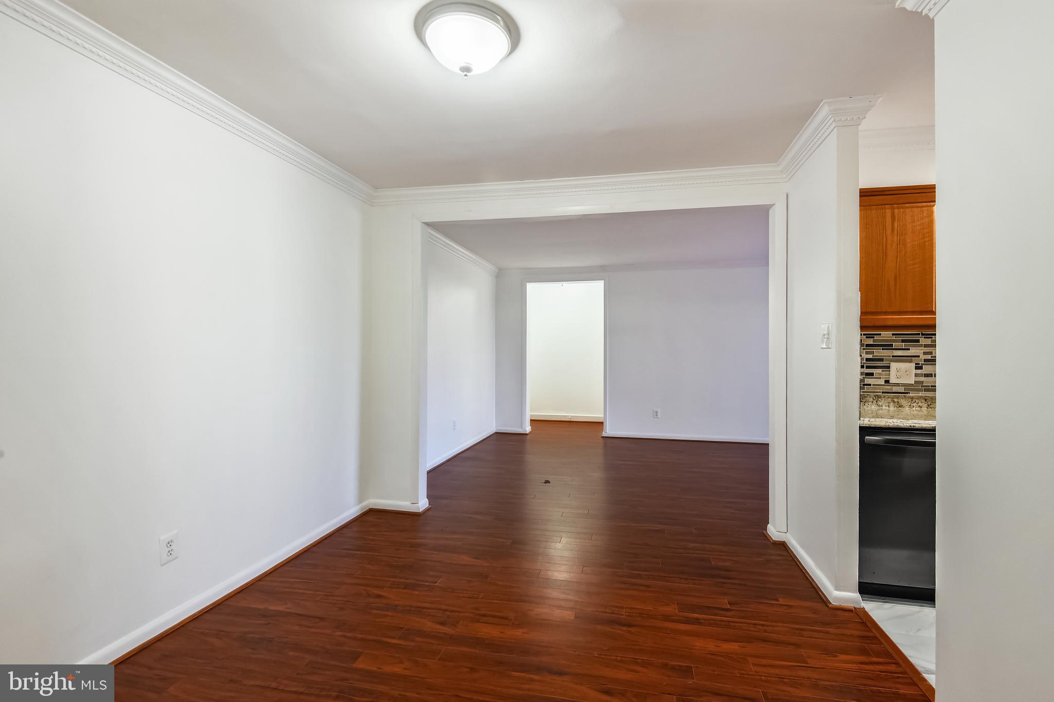 8300 Tobin Road, Unit 13 Annandale, VA 22003 - Photo 19 of 36 Dining Area