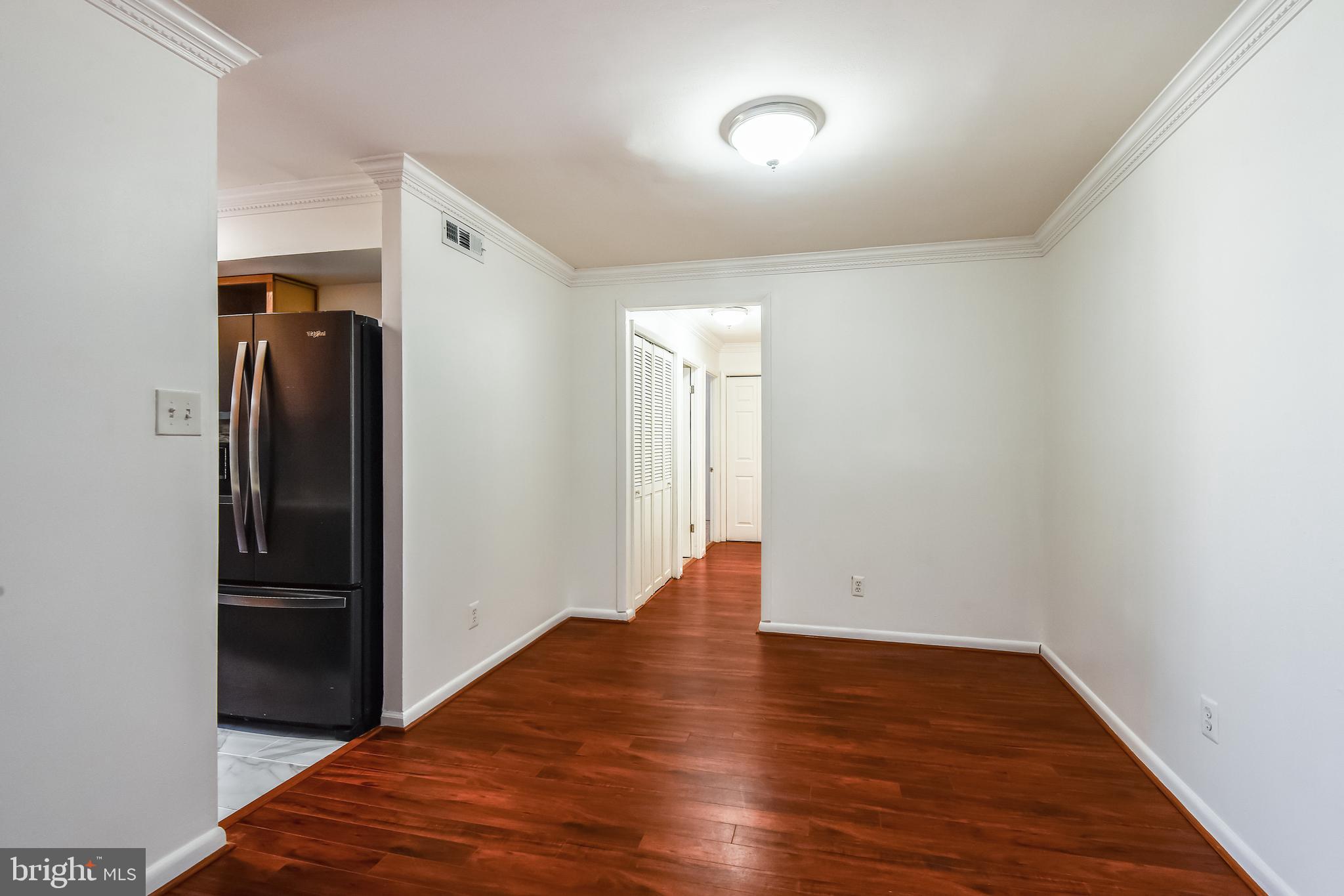 8300 Tobin Road, Unit 13 Annandale, VA 22003 - Photo 20 of 36 Dining Area