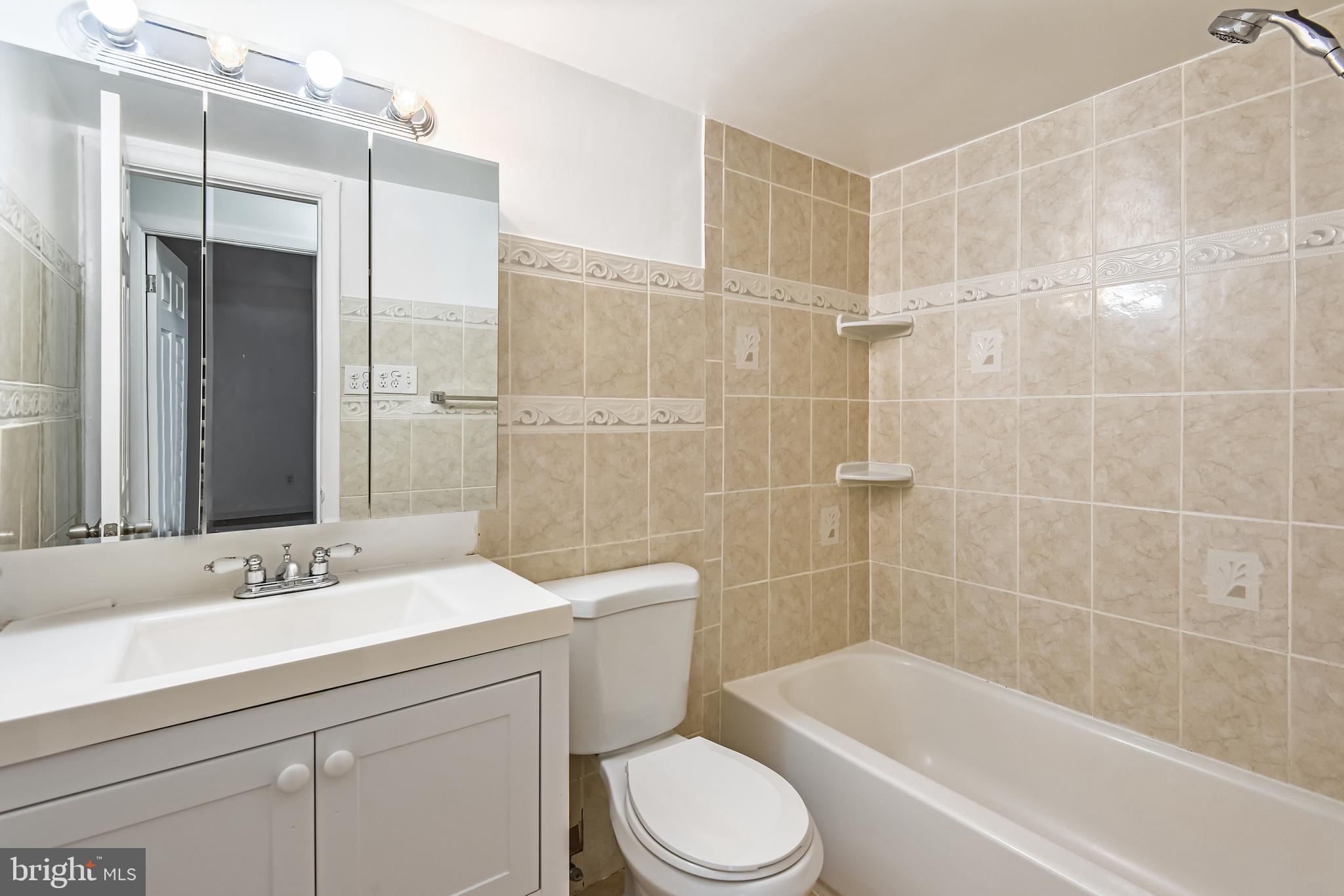 8300 Tobin Road, Unit 13 Annandale, VA 22003 - Photo 25 of 36 First bathroom