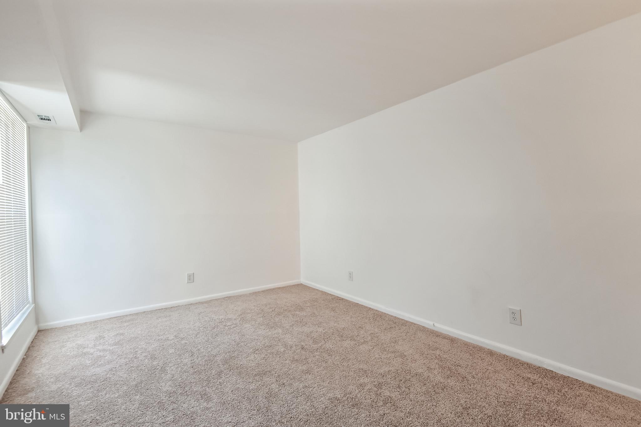 8300 Tobin Road, Unit 13 Annandale, VA 22003 - Photo 31 of 36 Master bedroom
