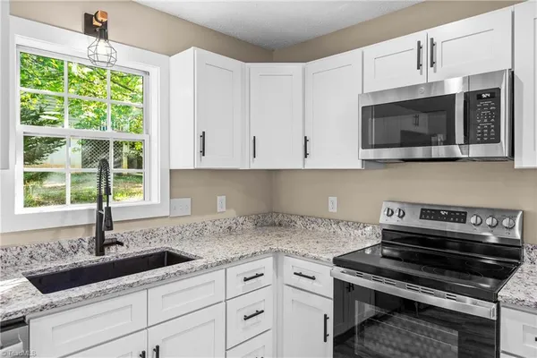 $279,900 | 113 Conifer Court, King, NC 27021