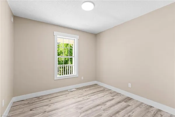 $279,900 | 113 Conifer Court, King, NC 27021