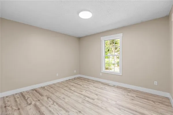 $279,900 | 113 Conifer Court, King, NC 27021