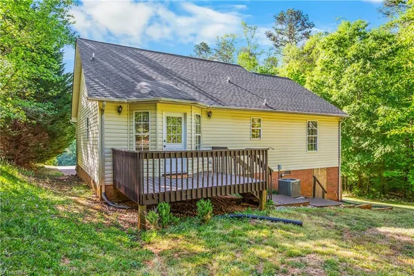 $279,900 | 113 Conifer Court, King, NC 27021