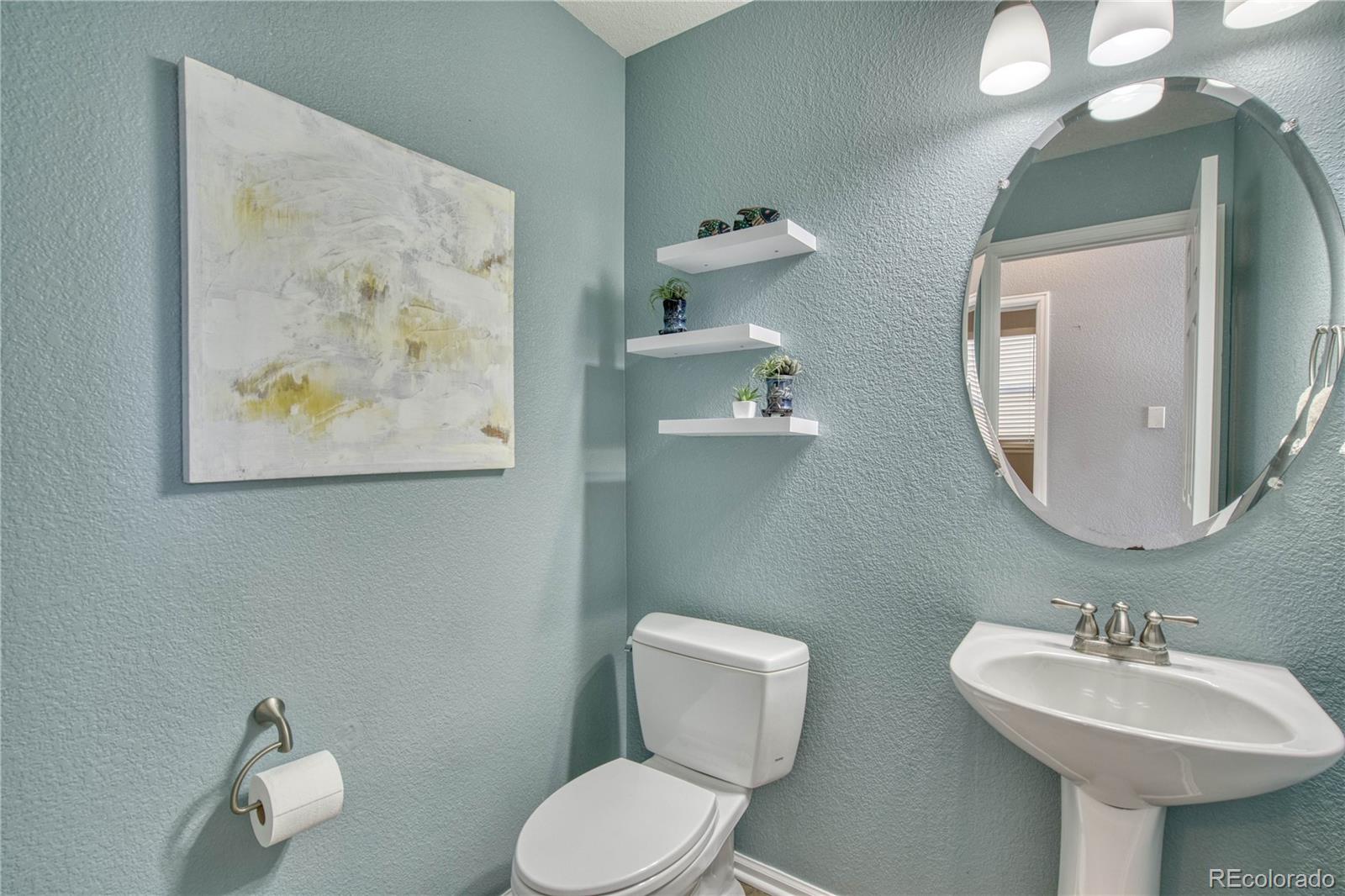 10958 Ashurst Lane Highlands Ranch, CO 80130 - Photo 12 of 34 Gallery Image 12