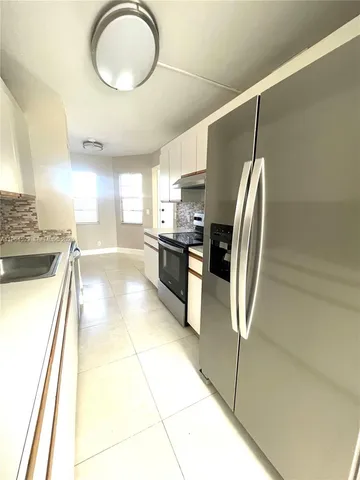 $1,950 | 1251 Southwest 125th Avenue, Unit 311T, Pembroke Pines, FL 33027