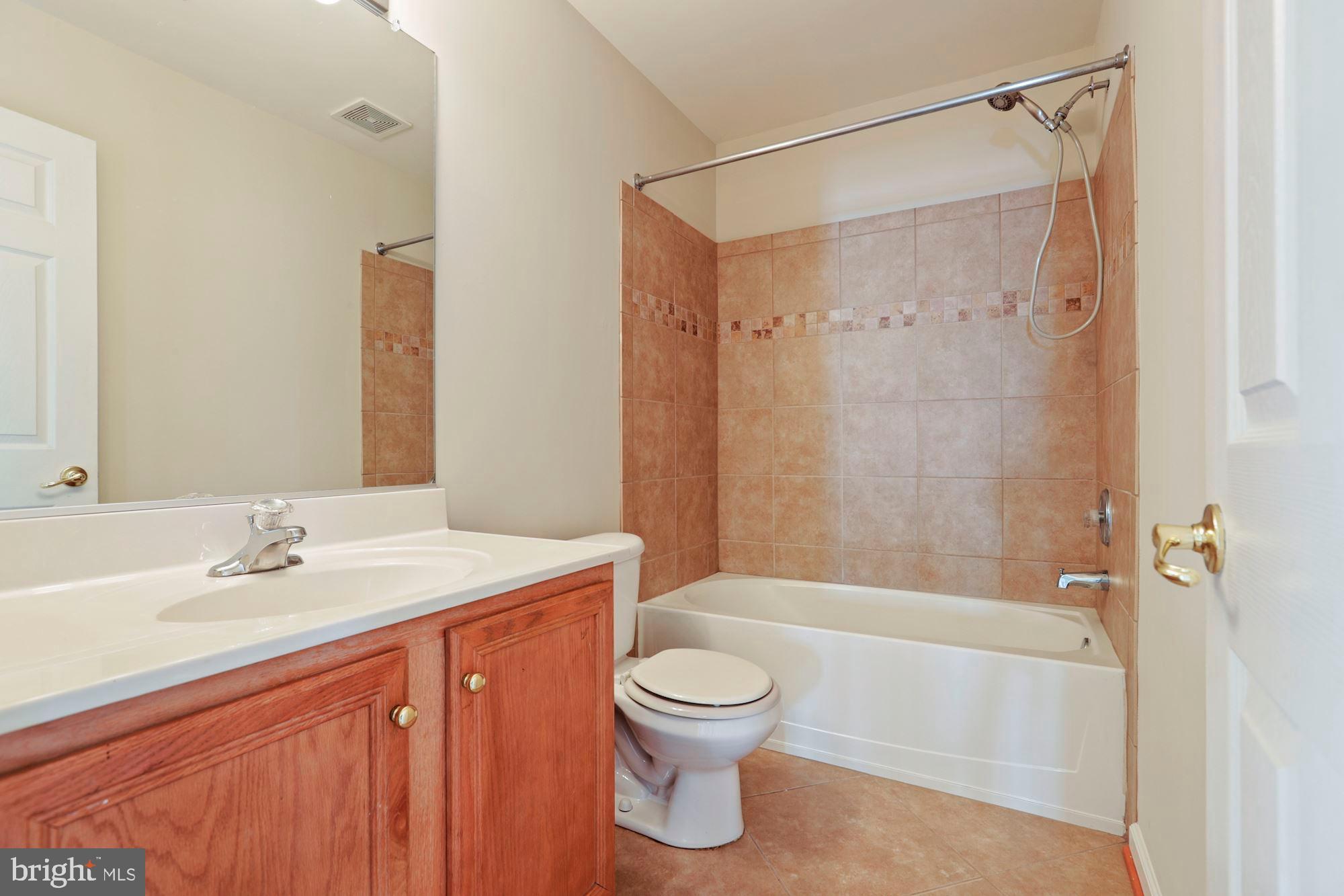 17620 Overlook Road Dumfries, VA 22026 - Photo 22 of 40