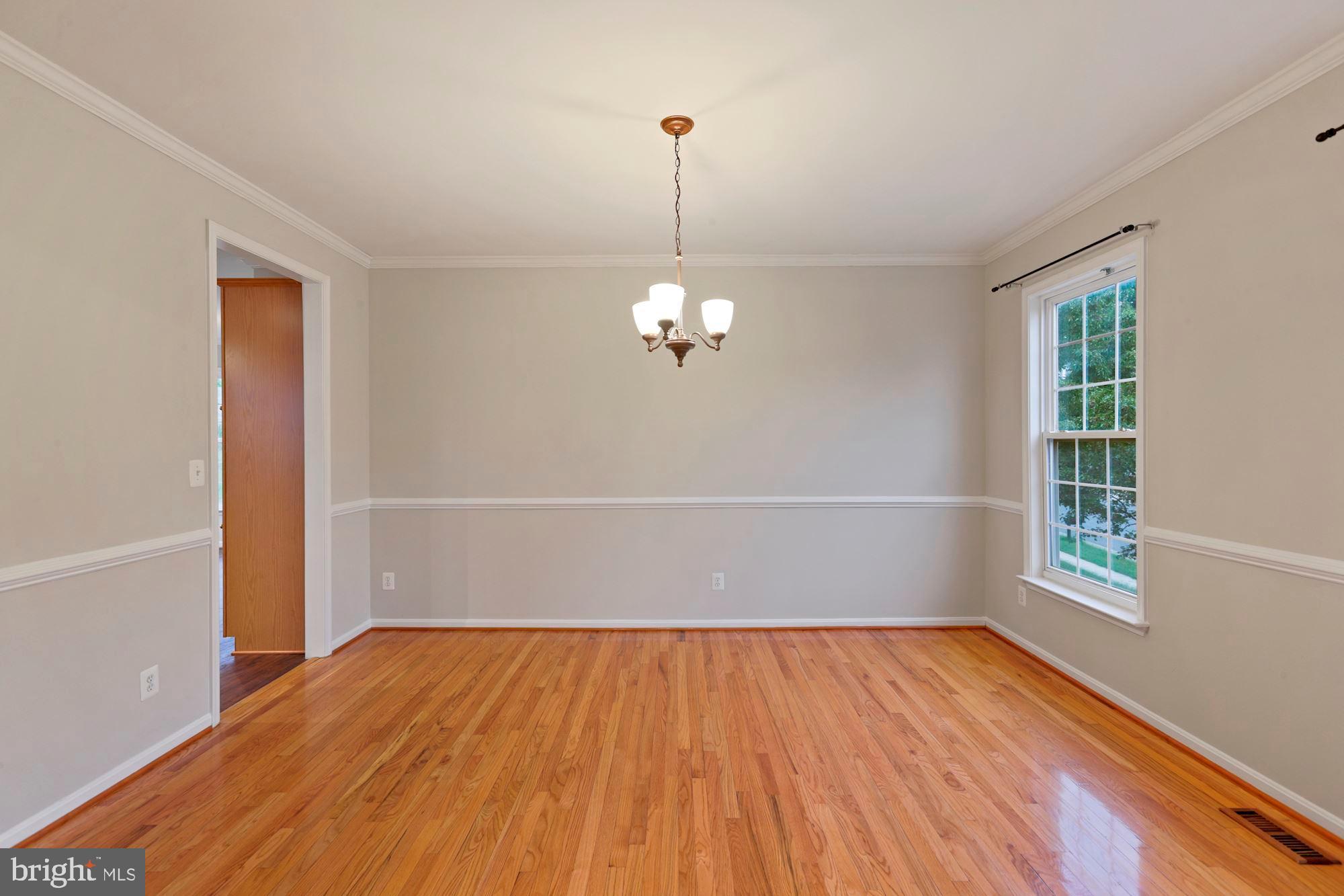 17620 Overlook Road Dumfries, VA 22026 - Photo 5 of 40