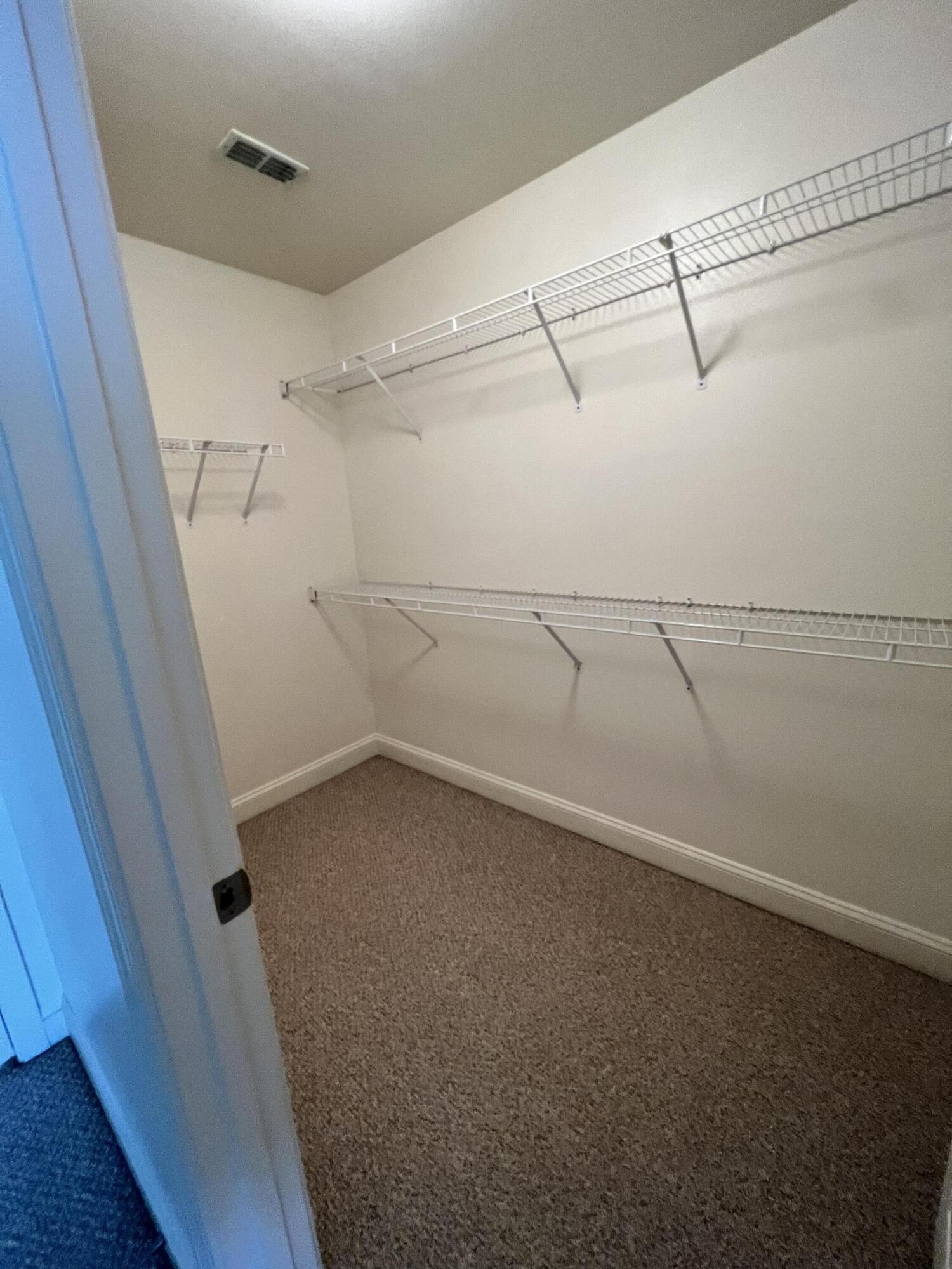 555 Wingspan Way Crestview, FL 32536 - Photo 10 of 20 27B6029A-BC79-4F8A-BDE4-19DCB32D2FBC