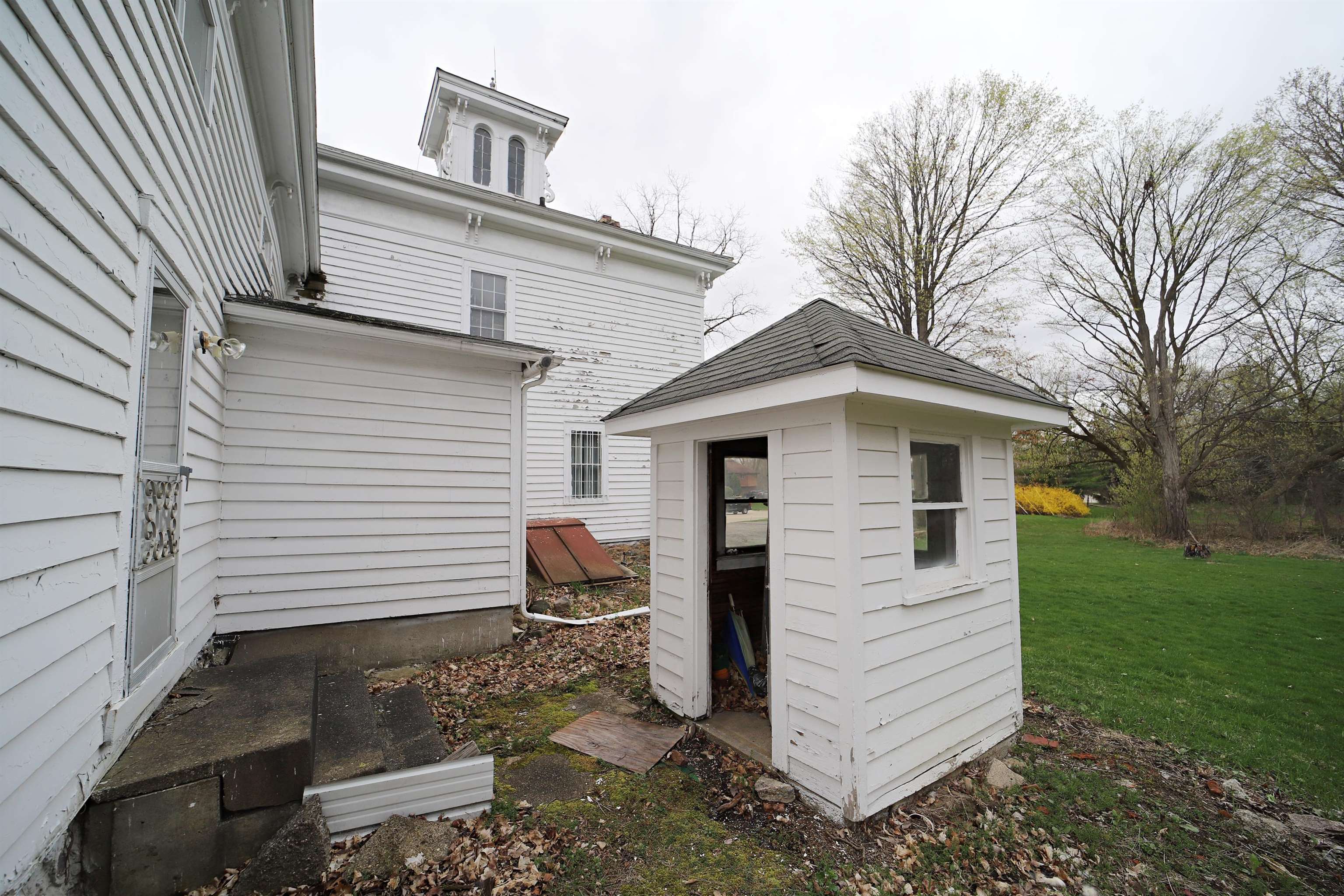 1110 North Linden Road Flint, MI 48532 - Photo 33 of 37 Gallery Image 33