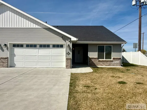 $295,000 | 492 Gwen Loop, Blackfoot, ID 83221