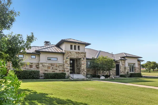 $4,695 | 2404 Sailboat Pass, Spicewood, TX 78669