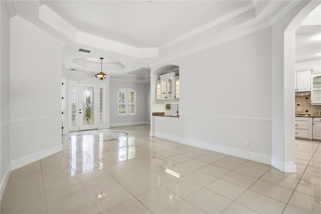 8057 Rio Bella Place University Park, FL 34201 - Photo 13 of 44
