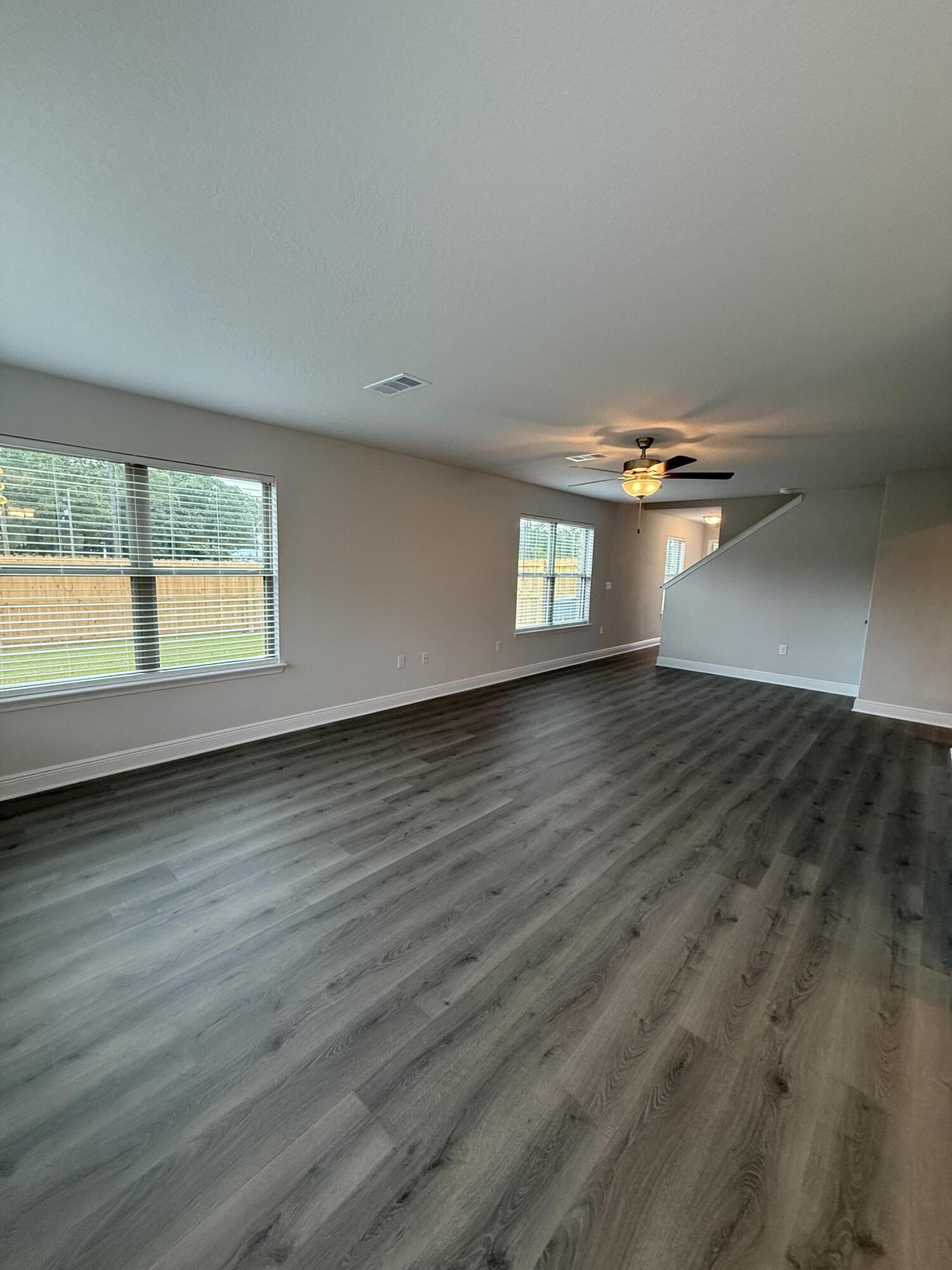 199 Ridgeway Circle Crestview, FL 32536 - Photo 6 of 29 IMG_7254