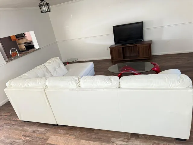 $420,000 | 10843 Northwest 8th Street, Unit 10843, Pembroke Pines, FL 33026