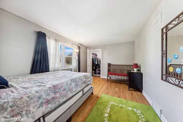 $535,000 | 121 South Parkside Avenue, Glen Ellyn, IL 60137