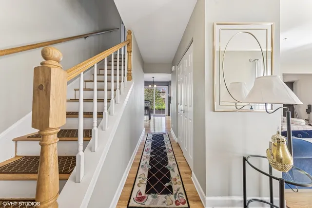 $535,000 | 121 South Parkside Avenue, Glen Ellyn, IL 60137