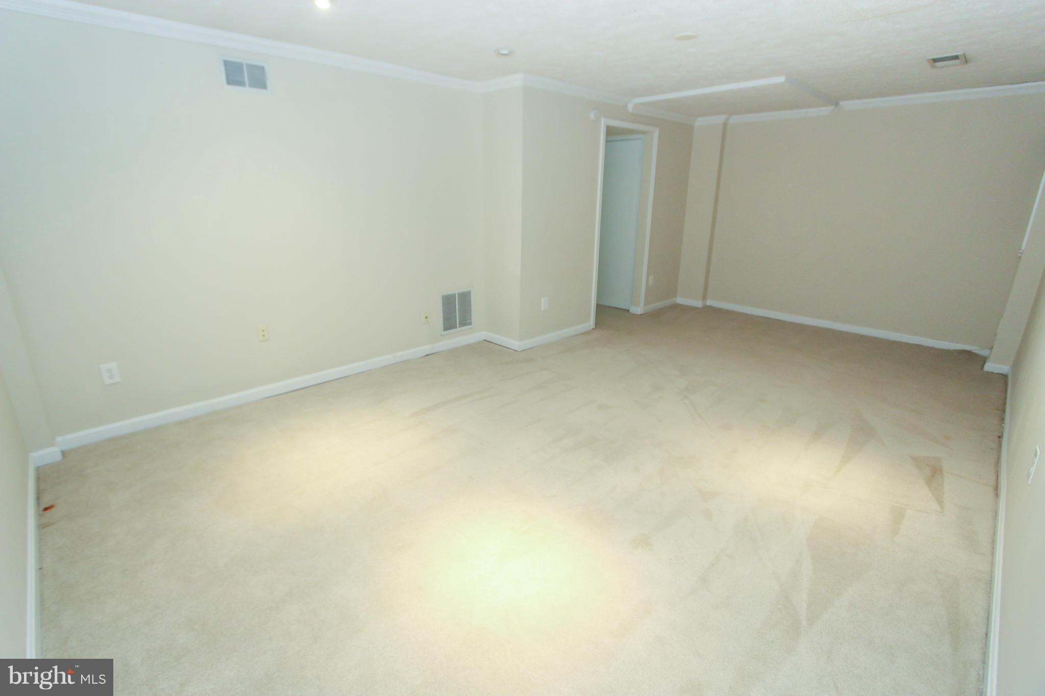 7515 Bedford Road Manassas, VA 20109 - Photo 14 of 16 Rec Room