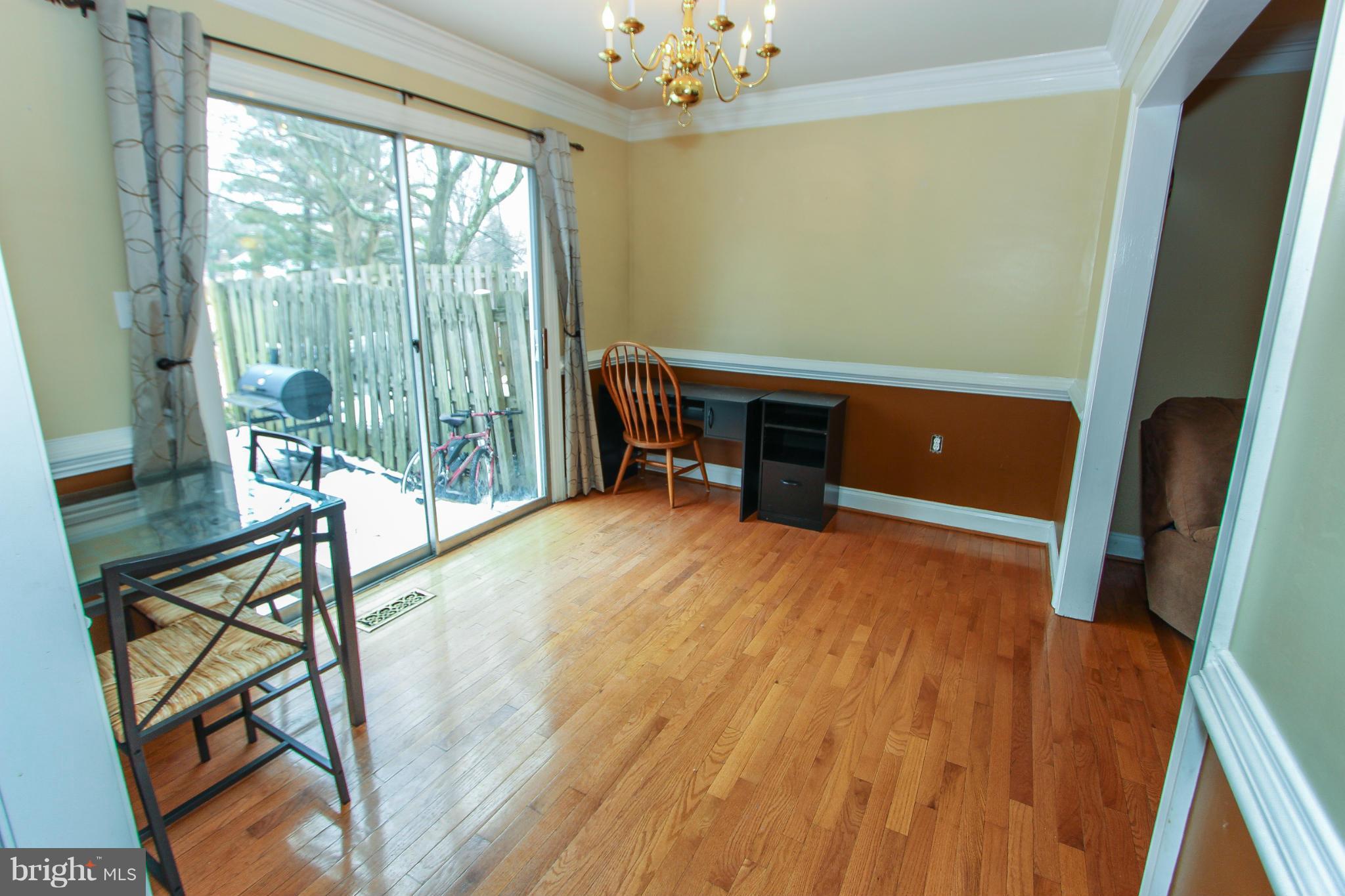7515 Bedford Road Manassas, VA 20109 - Photo 5 of 16 Dining Room