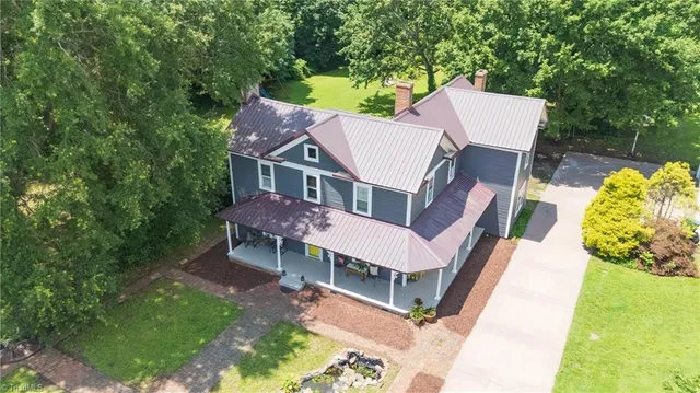 $449,900 | 212 South Fayetteville Street, Liberty, NC 27298