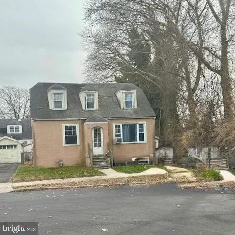 $249,000 | 5 Monument Avenue, Hamilton, NJ 08619