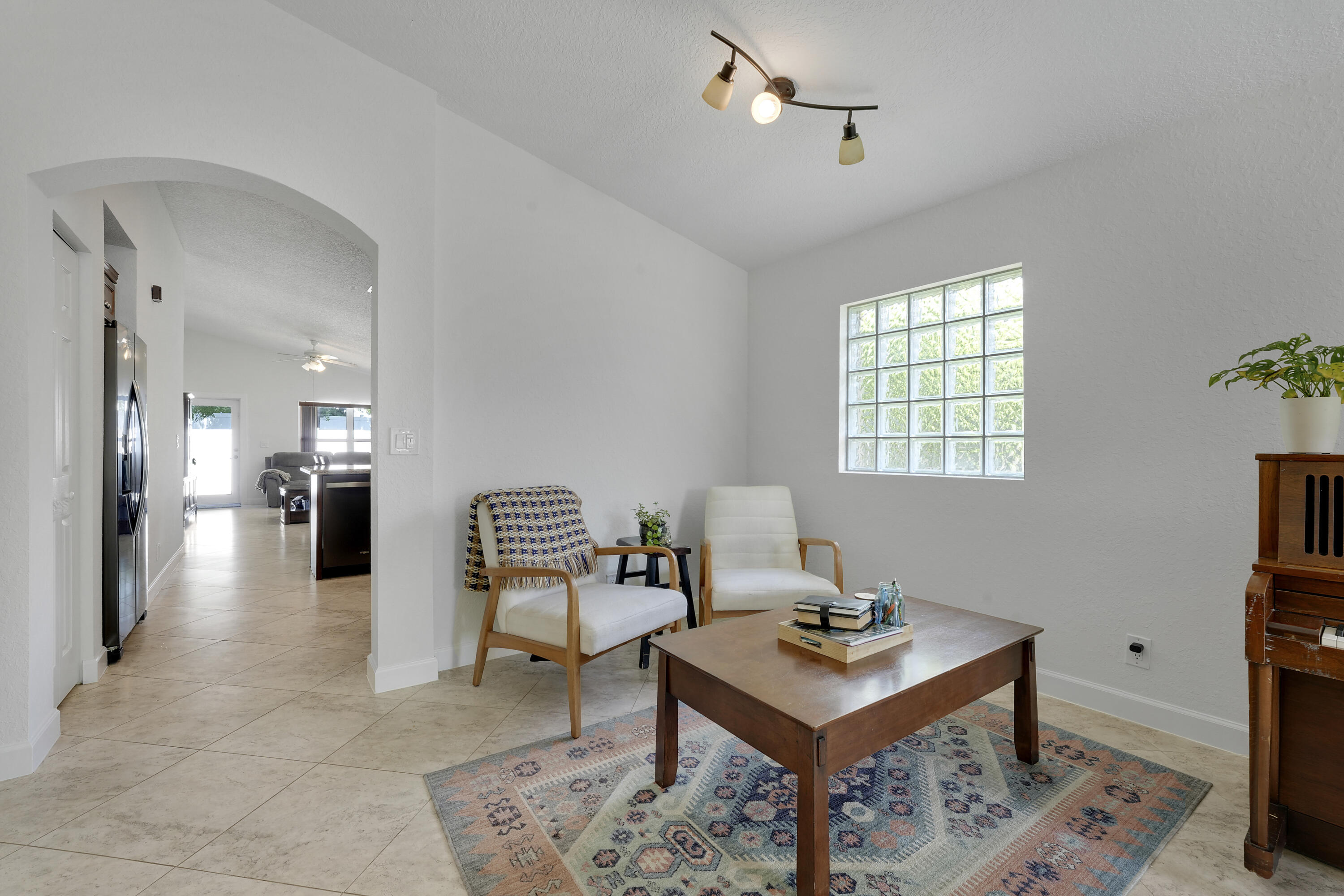 1017 Fosters Mill Road Boynton Beach, FL 33436 - Photo 16 of 44 House-4