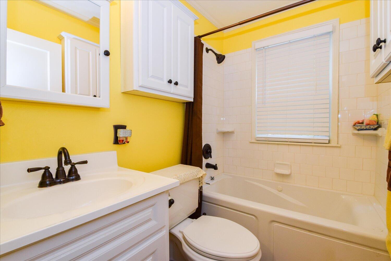 1837 Carlton Road Southwest Roanoke, VA 24015 - Photo 12 of 34 12-1837 Carlton-12