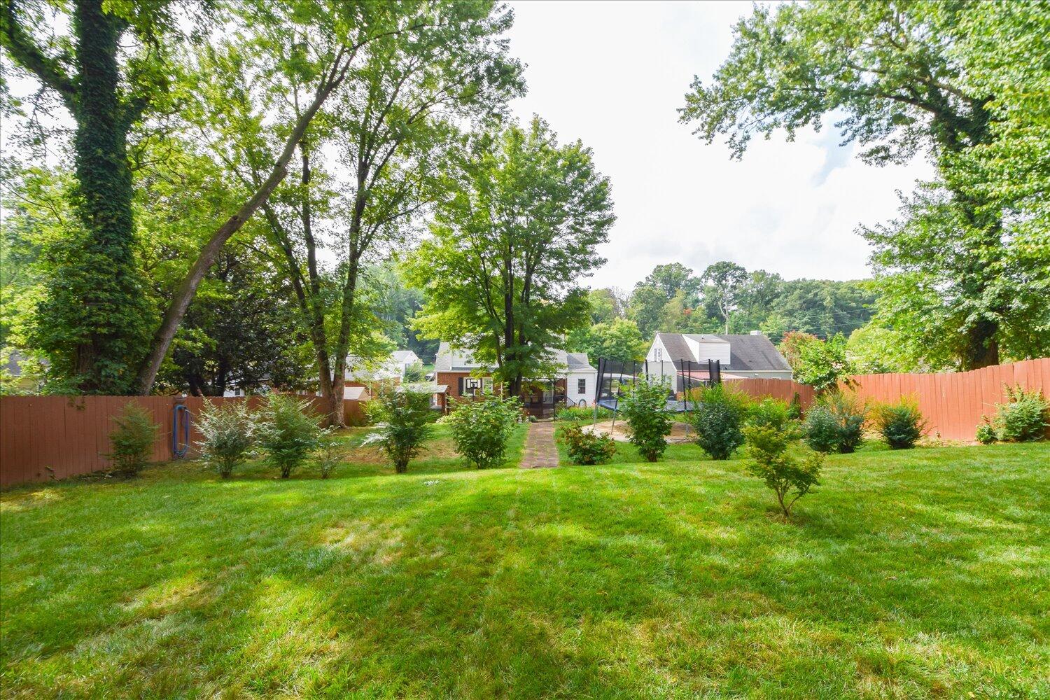 1837 Carlton Road Southwest Roanoke, VA 24015 - Photo 31 of 34 31-1837 Carlton-31