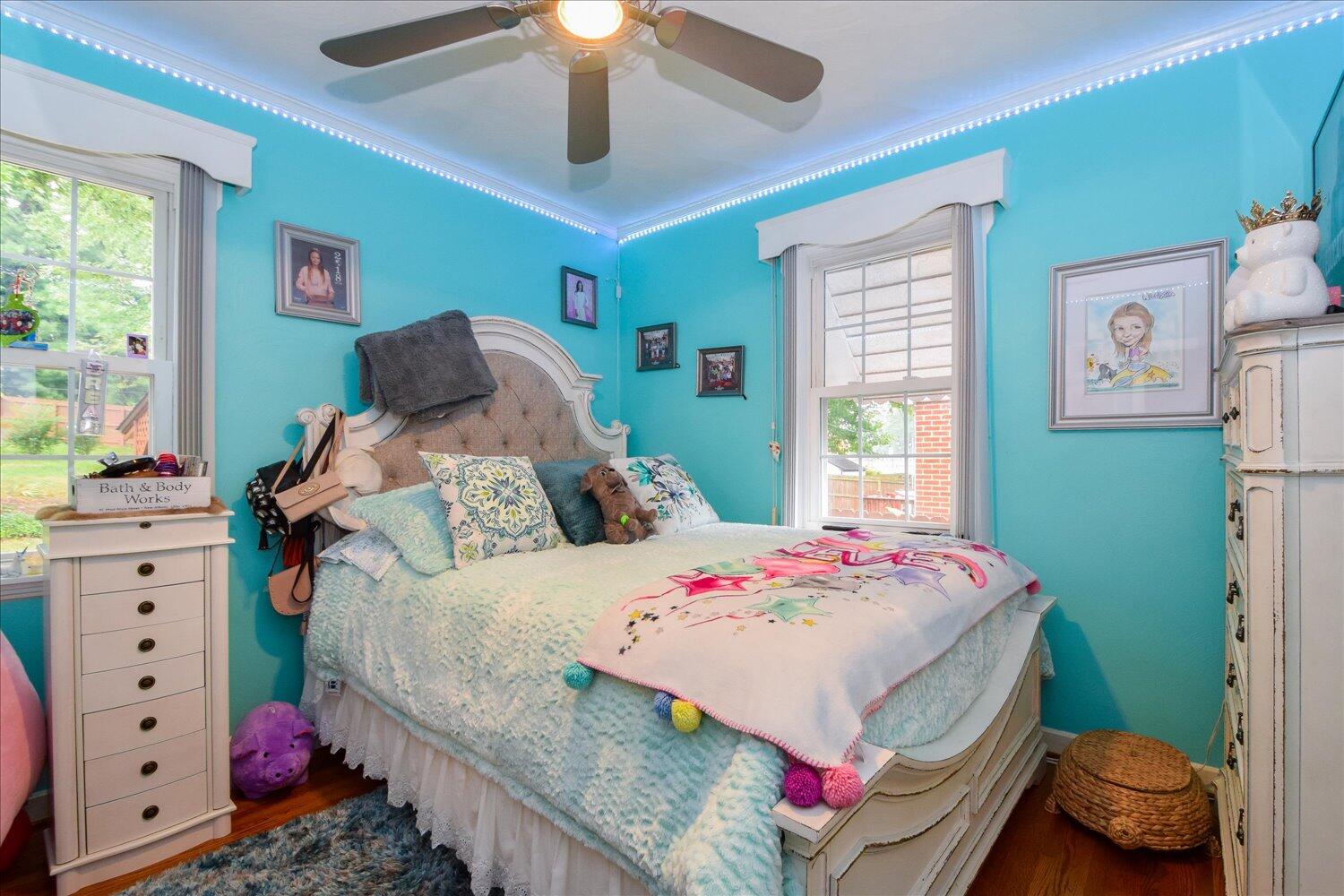 1837 Carlton Road Southwest Roanoke, VA 24015 - Photo 10 of 34 10-1837 Carlton-10