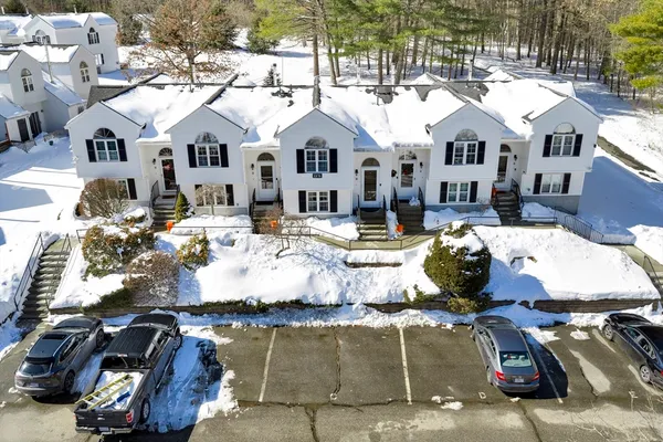 a view of multiple houses