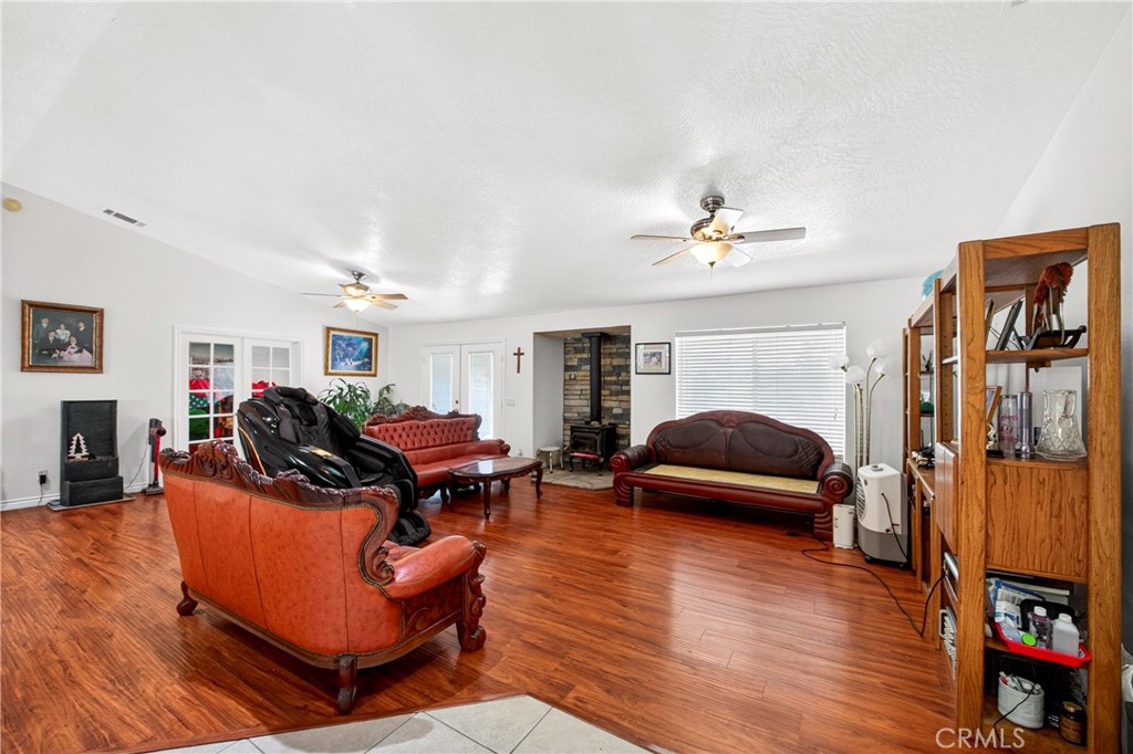 9562 Cambria Road Phelan, CA 92371 - Photo 23 of 55